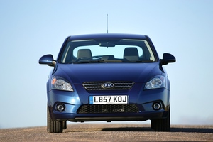 Kia cee'd S coupe 1.6 CRDi 115cv TX (09)