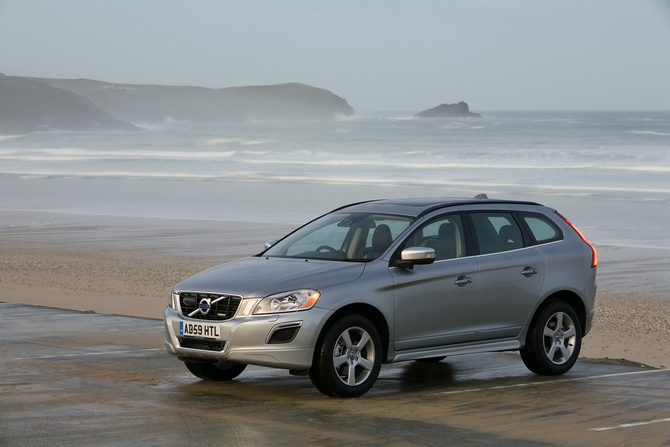 Volvo XC60 2.0 T5 R-Design Premium Powershift Volvo XC60 2.0 T5 R-Design Premium Powershift