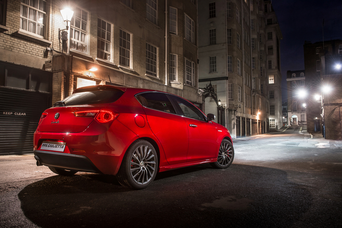 Alfa Romeo Giulietta Fast & Furious 6 Limited Edition Alfa Romeo Giulietta Fast & Furious 6 Limited Edition