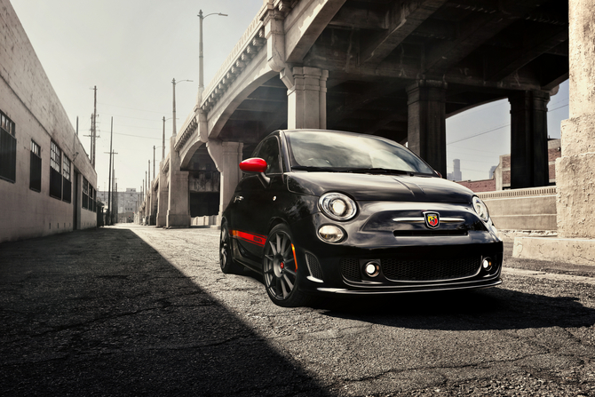 Fiat unleash Abarth 500 on the American public Fiat unleash Abarth 500 on the American public