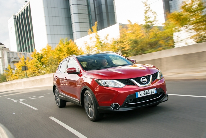 Nissan Qashqai 1.5dCi 4x2 Tekna Premium Nissan Qashqai 1.5dCi 4x2 Tekna Premium