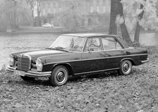 Mercedes-Benz 300 SE Mercedes-Benz 300 SE