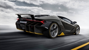 No entanto esta versão é ainda 20cv mais potente que o Aventador SV