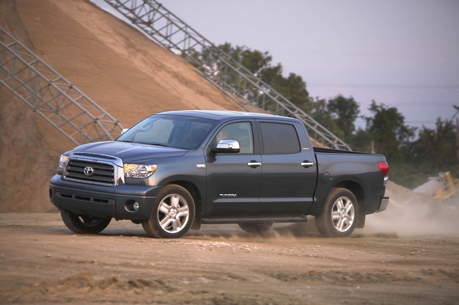 Toyota Tundra CrewMax 4X4 SR5 4.7L Toyota Tundra CrewMax 4X4 SR5 4.7L