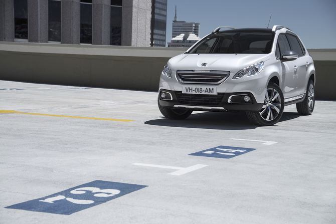 Peugeot 2008 Gen.1 Peugeot 2008 Gen.1