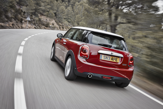 MINI (BMW) MINI 3 MINI (BMW) MINI 3