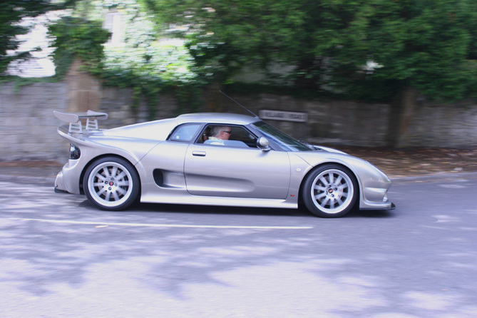 Noble M12 GTO-3R Noble M12 GTO-3R