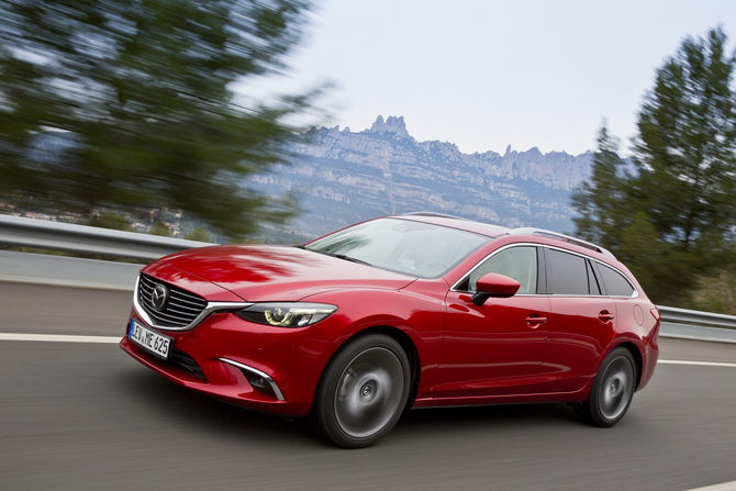 Mazda 6 SW 2.2 SKYACTIV-D Essence Mazda 6 SW 2.2 SKYACTIV-D Essence