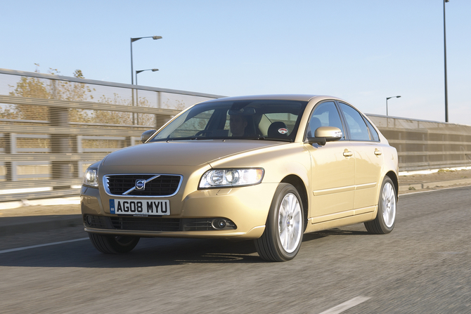 Volvo S40 Gen.2 Volvo S40 Gen.2