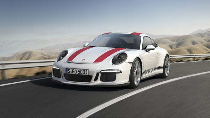 With an output of 500hp and 460Nm of torque, this version can reach 100km/h in 3.8 seconds With an output of 500hp and 460Nm of torque, this version can reach 100km/h in 3.8 seconds