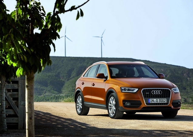 Audi Q3 2.0 TFSI 170 S line quattro Audi Q3 2.0 TFSI 170 S line quattro
