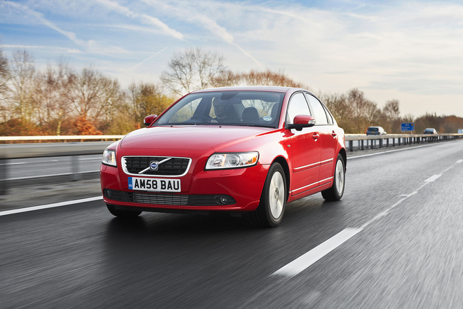 Volvo S40 Gen.2 Volvo S40 Gen.2