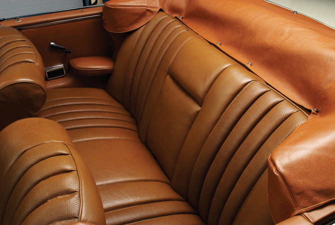 Mercedes-Benz 220 SE Cabriolet Mercedes-Benz 220 SE Cabriolet