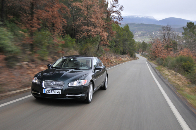 Jaguar XF 3.0 V6 Jaguar XF 3.0 V6