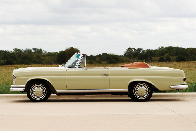 Mercedes-Benz 220 SE Cabriolet Mercedes-Benz 220 SE Cabriolet