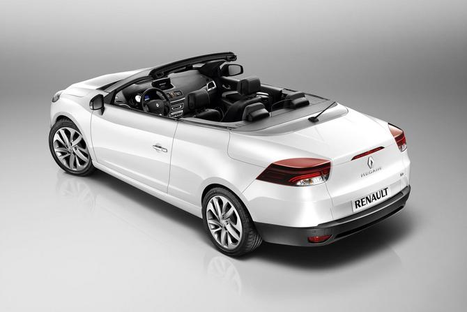 Renault Mégane Coupé-Cabriolet TCe 130 Renault Mégane Coupé-Cabriolet TCe 130