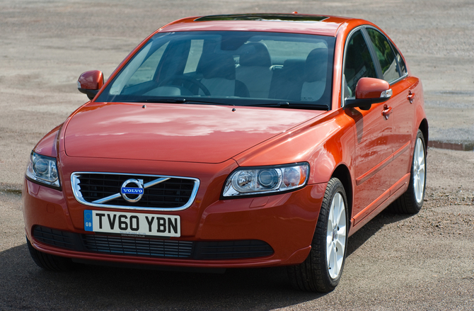 Volvo S40 Gen.2 Volvo S40 Gen.2