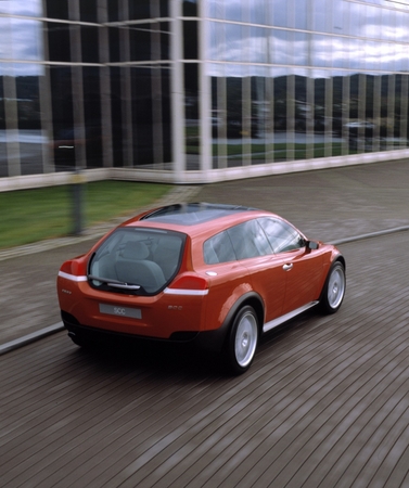 O protótipo apresentava várias tecnologias de segurança que seriam no futuro equipadas nos modelos Volvo O protótipo apresentava várias tecnologias de segurança que seriam no futuro equipadas nos modelos Volvo