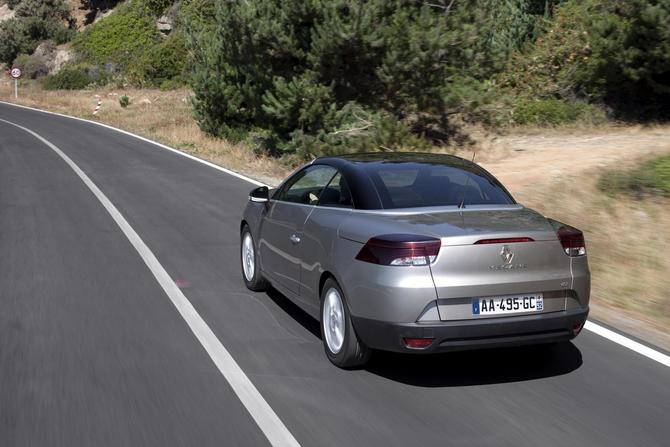 Renault Mégane Coupé-Cabriolet dCi 110 FAP Renault Mégane Coupé-Cabriolet dCi 110 FAP