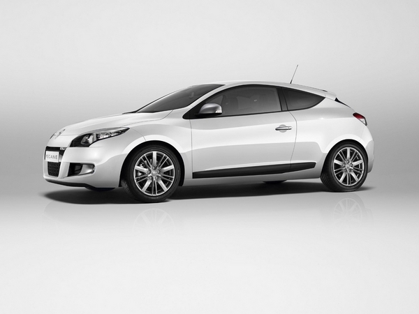 Renault Mégane III Coupé 2.0 T 16v RS Renault Mégane III Coupé 2.0 T 16v RS