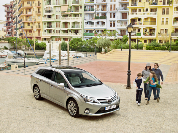 Toyota Avensis Touring Sports 1.6 Toyota Avensis Touring Sports 1.6