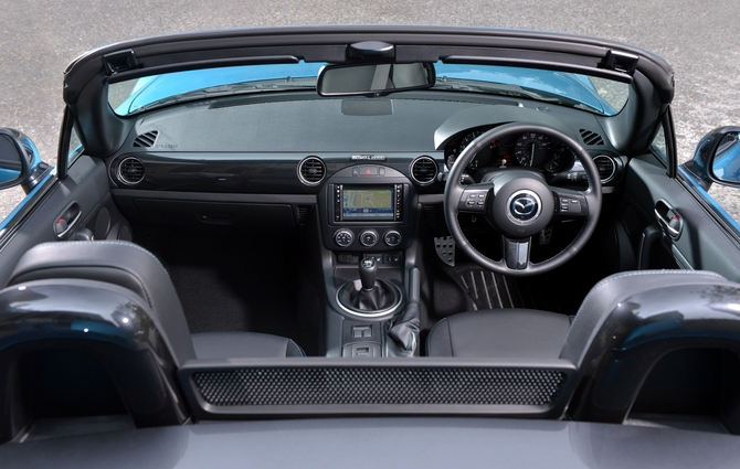 Mazda MX-5 1.8i Sport Graphite Mazda MX-5 1.8i Sport Graphite