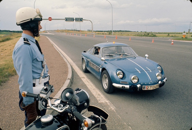 Alpine A110 Gendarmerie Car Alpine A110 Gendarmerie Car
