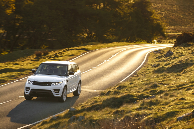 Land Rover Range Rover Sport 3.0 SDV6 Autobiography Dynamic Land Rover Range Rover Sport 3.0 SDV6 Autobiography Dynamic