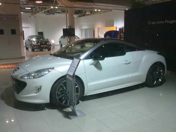 Peugeot RCZ 2.0 l HDi Peugeot RCZ 2.0 l HDi