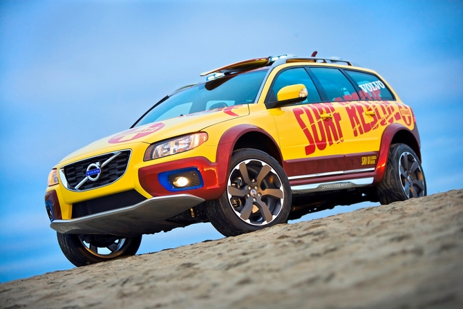 Volvo XC70 Surf Rescue Safety Volvo XC70 Surf Rescue Safety