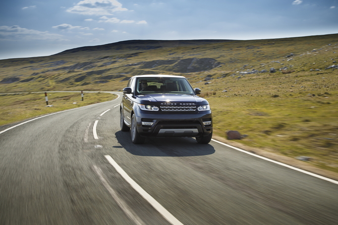 Land Rover Range Rover Sport 3.0 SDV6 SE Land Rover Range Rover Sport 3.0 SDV6 SE