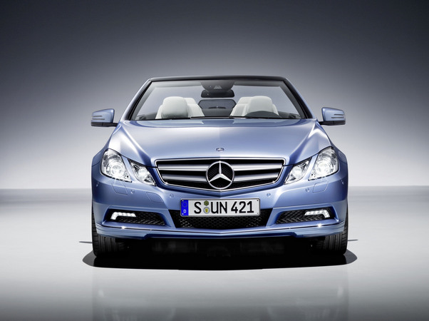 Mercedes-Benz E 350 CDI BlueEFFICIENCY Cabriolet Mercedes-Benz E 350 CDI BlueEFFICIENCY Cabriolet
