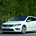 Der Passat CC R-Line hat spezielle Felgen, eine aggressivere Front und verdunkelte Heckleuchten.