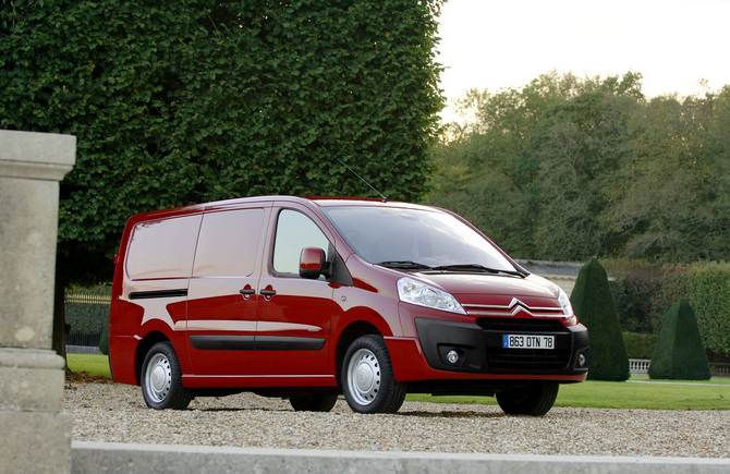 Citroën Jumpy Furgão Fechado L2H1 1200 HDI 90 Citroën Jumpy Furgão Fechado L2H1 1200 HDI 90