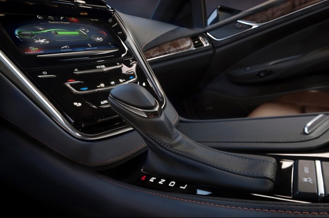 The car has a total range of 300 miles The car has a total range of 300 miles