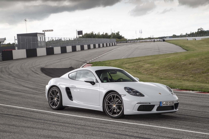 Porsche 718 Cayman S PDK Porsche 718 Cayman S PDK