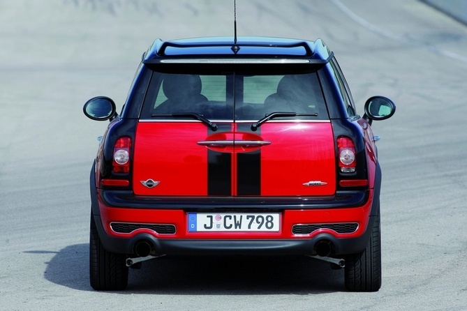 MINI (BMW) John Cooper Works Clubman MINI (BMW) John Cooper Works Clubman