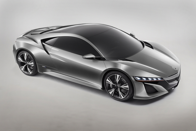 O NSX está a ser desenvolvido para competir com carros desportivos europeus O NSX está a ser desenvolvido para competir com carros desportivos europeus