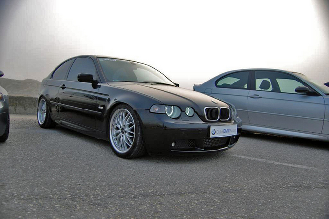 BMW 320td Compact BMW 320td Compact
