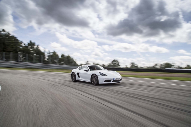 Porsche 718 Cayman S PDK Porsche 718 Cayman S PDK