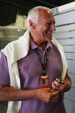 O dono da Red Bull Dietrich Mateschitz está bastante insatisfeito com a situação O dono da Red Bull Dietrich Mateschitz está bastante insatisfeito com a situação