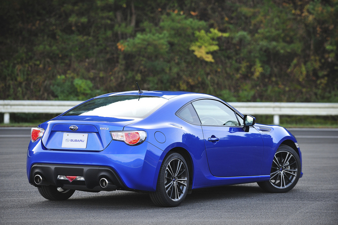 Subaru Unveils BRZ in Tokyo Subaru Unveils BRZ in Tokyo