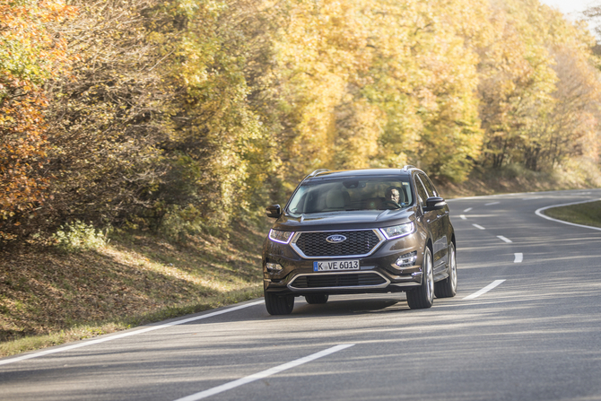 Ford Edge Vignale 2.0 TDCi AWD Powershift Ford Edge Vignale 2.0 TDCi AWD Powershift