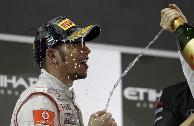 Hamilton redeems himself in dominant Abu Dhabi victory Hamilton redeems himself in dominant Abu Dhabi victory
