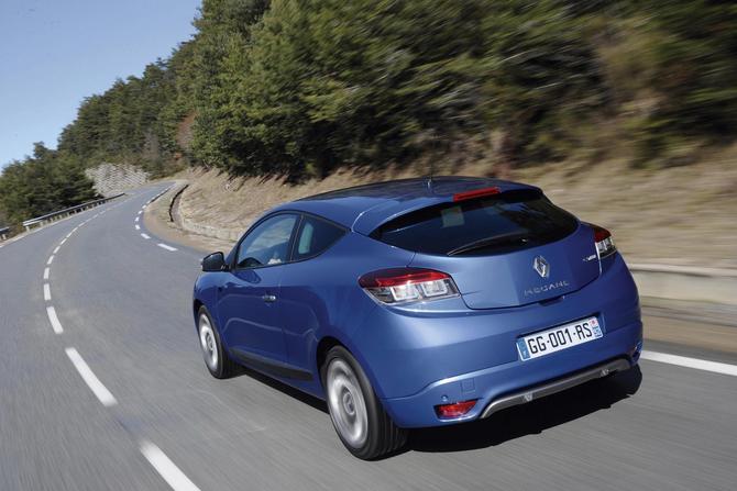 Renault Mégane Coupé GT dCi 160 FAP Renault Mégane Coupé GT dCi 160 FAP