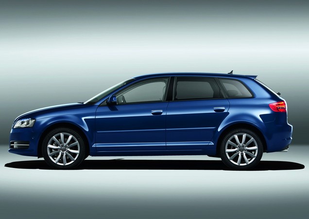 Audi A3 Sportback 1.6 TDI Attraction 102g Audi A3 Sportback 1.6 TDI Attraction 102g