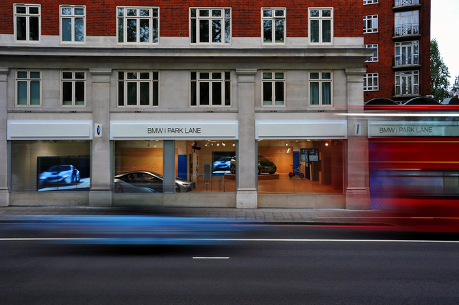 Primeira BMW i Store inaugurada em Londres Primeira BMW i Store inaugurada em Londres