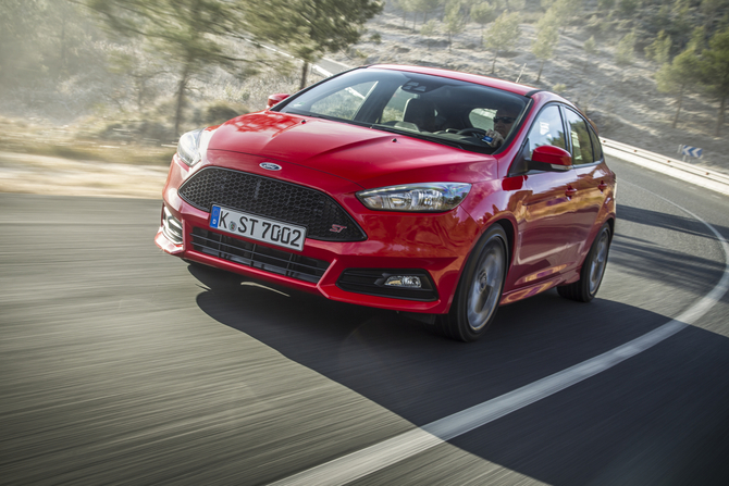 Ford Focus 2.0 TDCi 185 ST Ford Focus 2.0 TDCi 185 ST