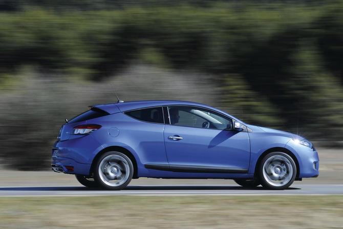 Renault Mégane Coupé GT dCi 160 FAP Renault Mégane Coupé GT dCi 160 FAP