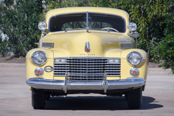 Cadillac Series 62 Five-Passenger Touring Sedan Cadillac Series 62 Five-Passenger Touring Sedan